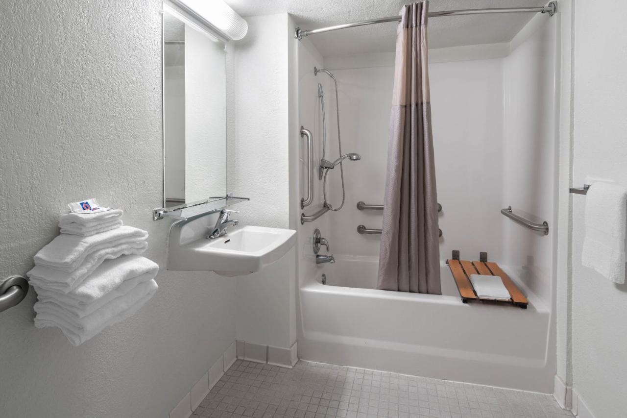 Studio 6 Suites Carpinteria, Ca Santa Barbara South المظهر الخارجي الصورة